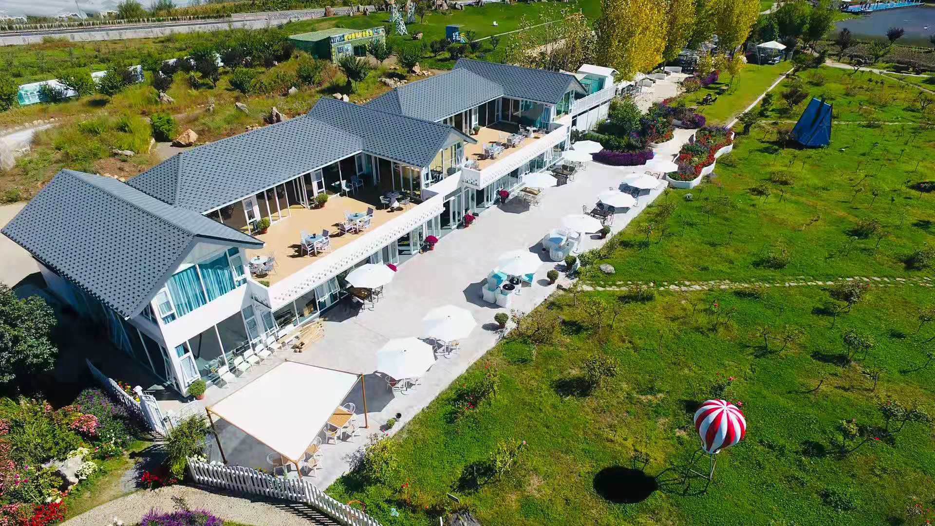 麗江拉市海候鳥(niǎo)灣團(tuán)建拓展基地