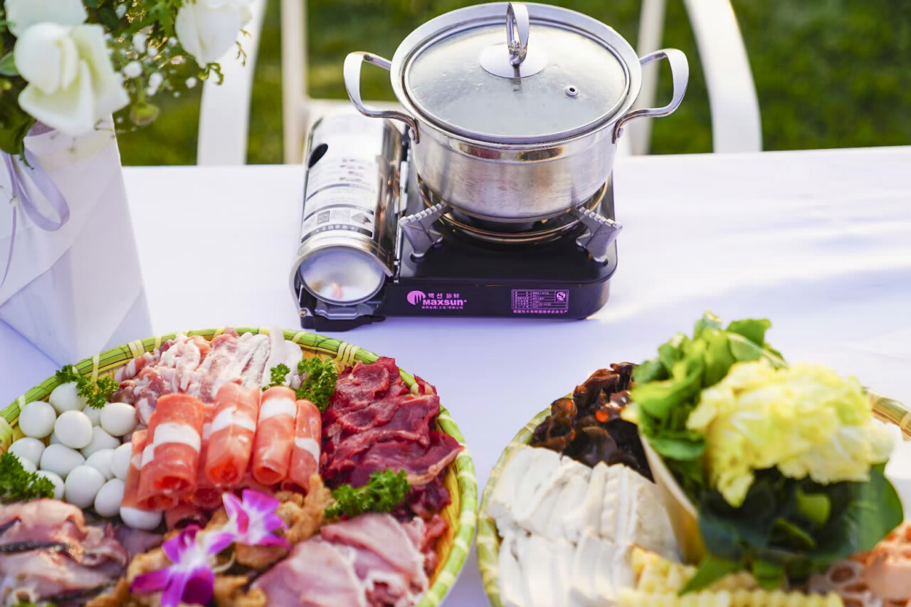 麗江拉市海候鳥(niǎo)灣團(tuán)建拓展基地